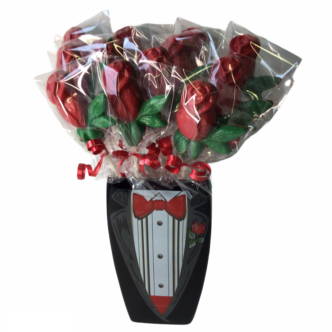 Rose bouquet in a tuxedo vase.